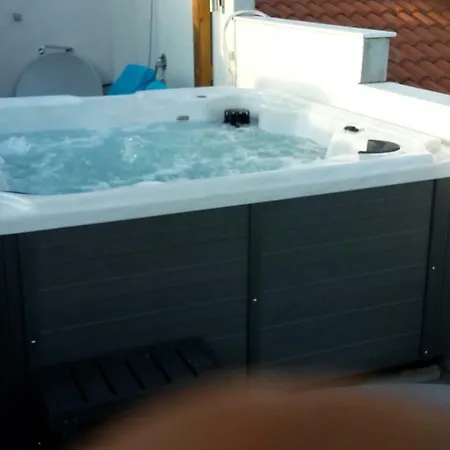 Luxury Apartment By The Sea With Private Whirlpool And Terrace 50M2 Posedarje Exterior foto
