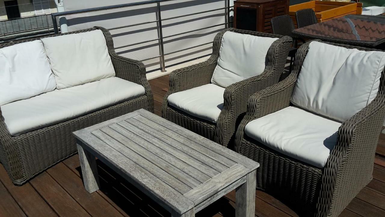 Luxury By The Sea With Private Whirlpool And Terrace 50m2 Apartment Posedarje