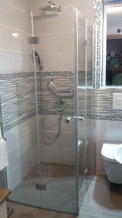 Luxury By The Sea With Private Whirlpool And Terrace 50m2 Posedarje