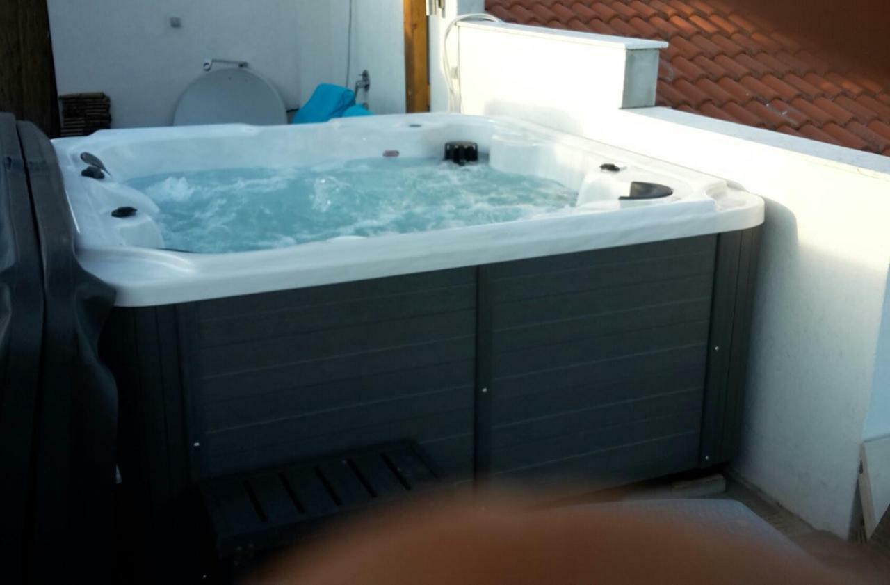Luxury By The Sea With Private Whirlpool And Terrace 50m2 *