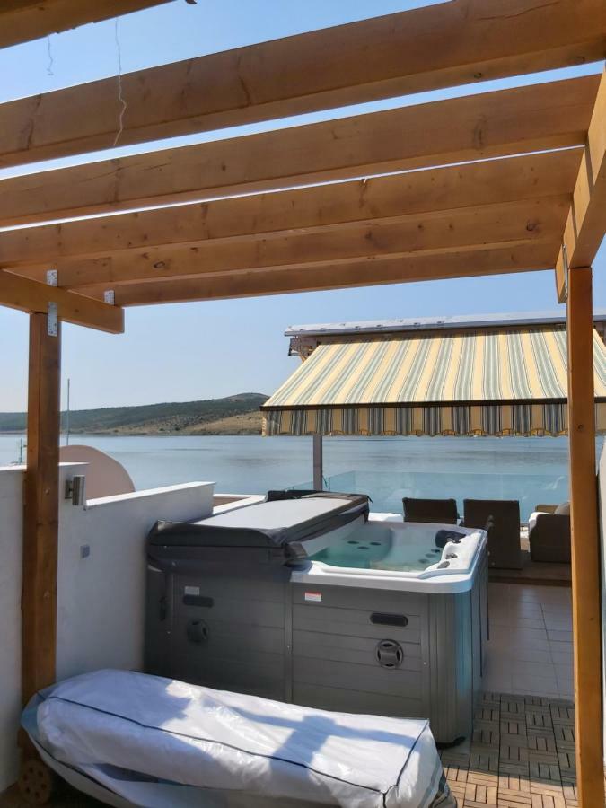 Apartment Luxury By The Sea With Private Whirlpool And Terrace 50m2 *